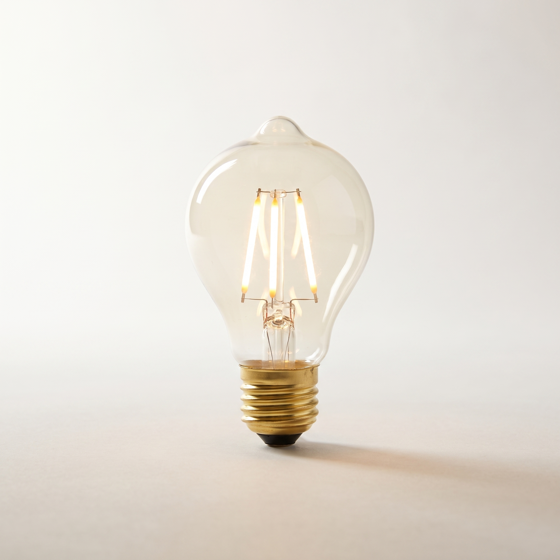 LED Type-A Smoked Filament 4.5W / 120V / E26 / 2200K Soft White Dimmable