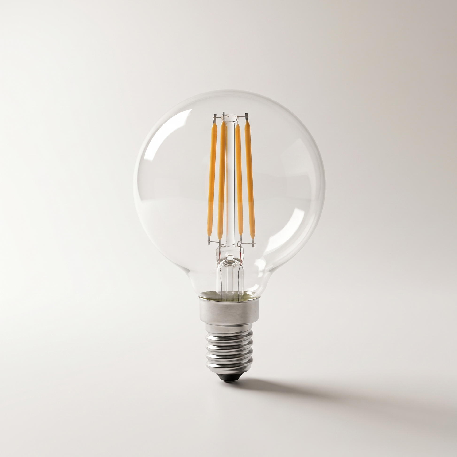 LED G16.5 Bulb — 5.5W (50W eq.), 500L, 3000K Soft White, Dimmable