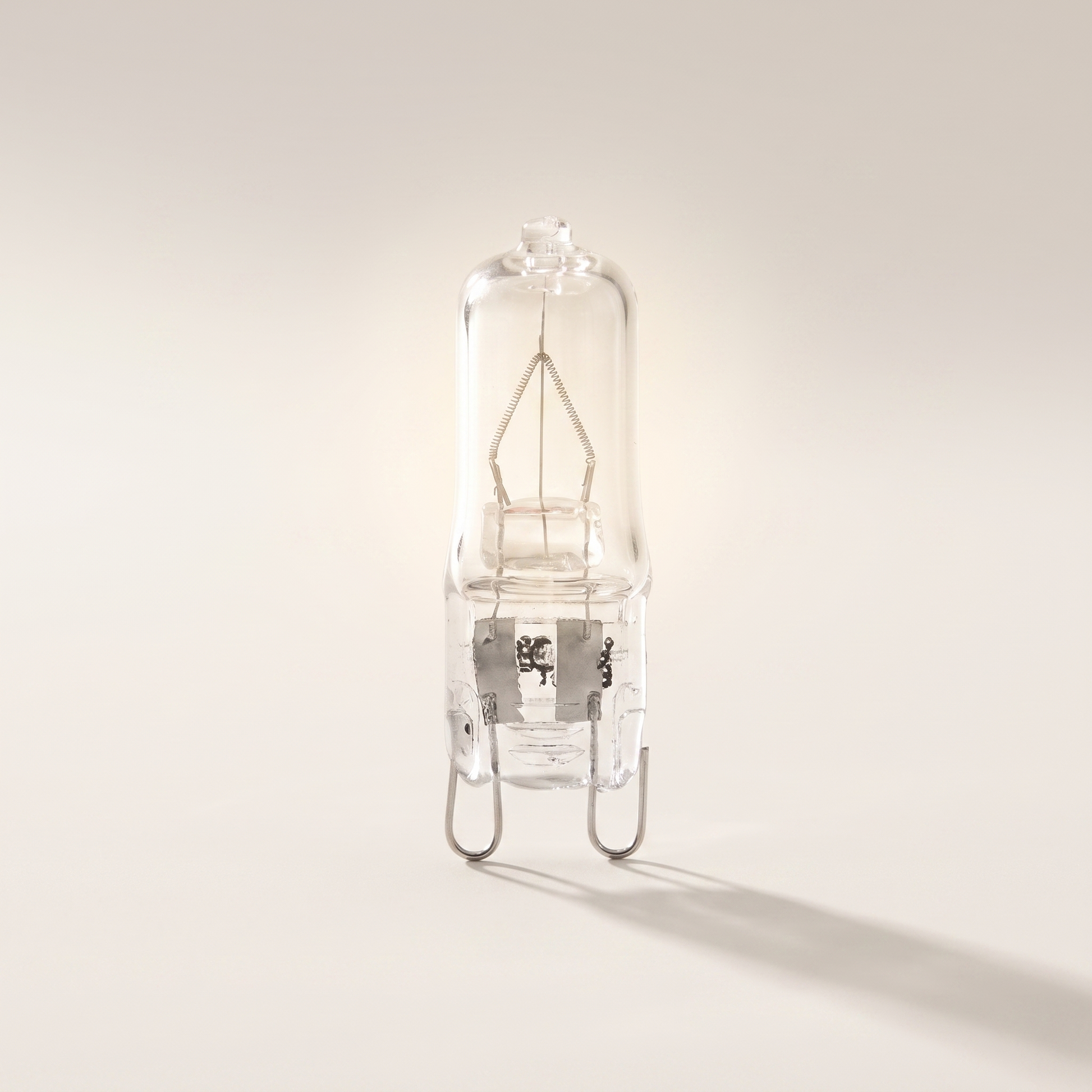 Xtricity Halogen T4 JCD Capsule Bulb — 40W, Clear, G9 Base, 120V, 4-Pack