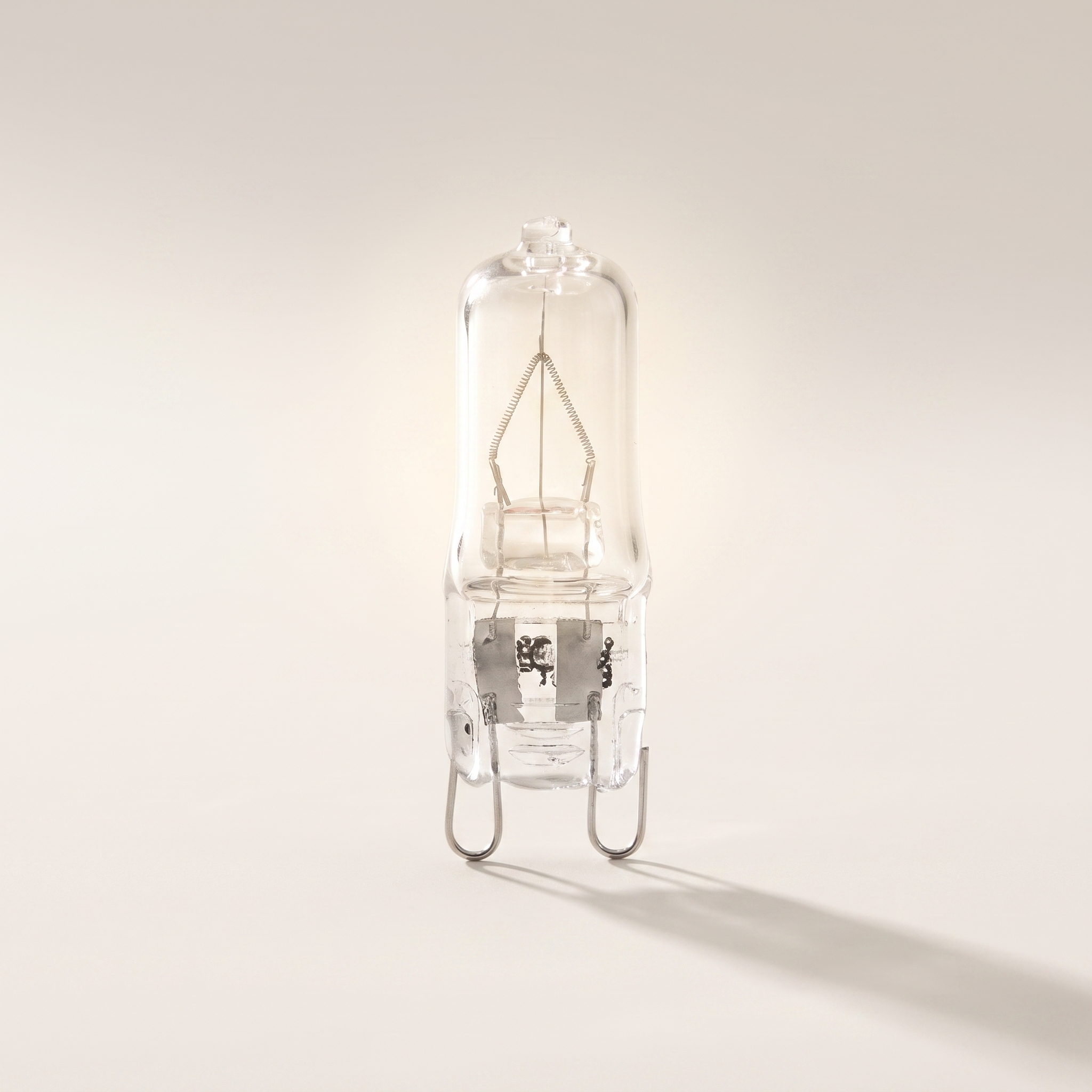 Xtricity Halogen T4 JCD Capsule Bulb — 40W, Clear, G9 Base, 120V, 4-Pack