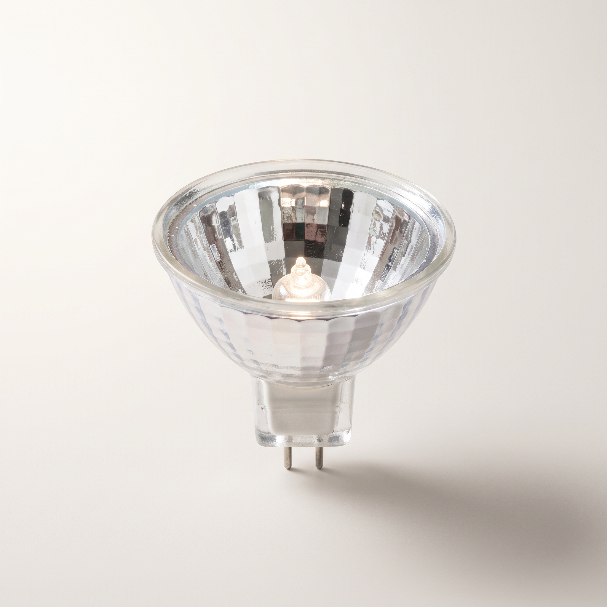 Xtricity MR16 Halogen Flood Bulb — 50W / 825 Lumens / 36° Beam / GU5.3 (12V)