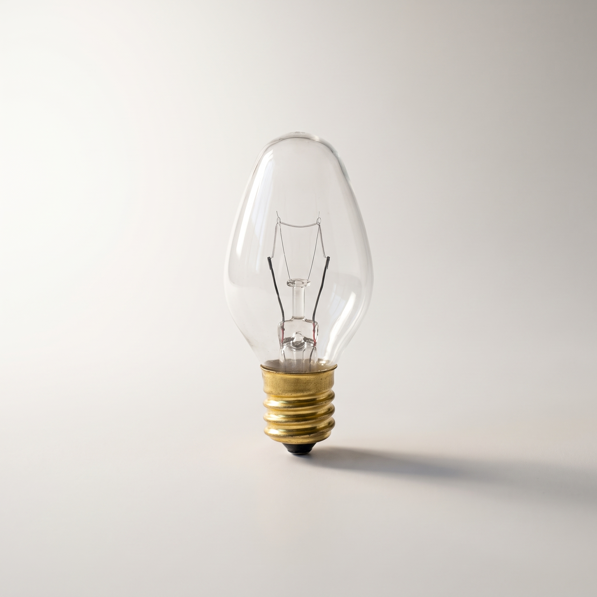 LED C7 Bulb — 7W, 22L, 2700K Soft White, Dimmable
