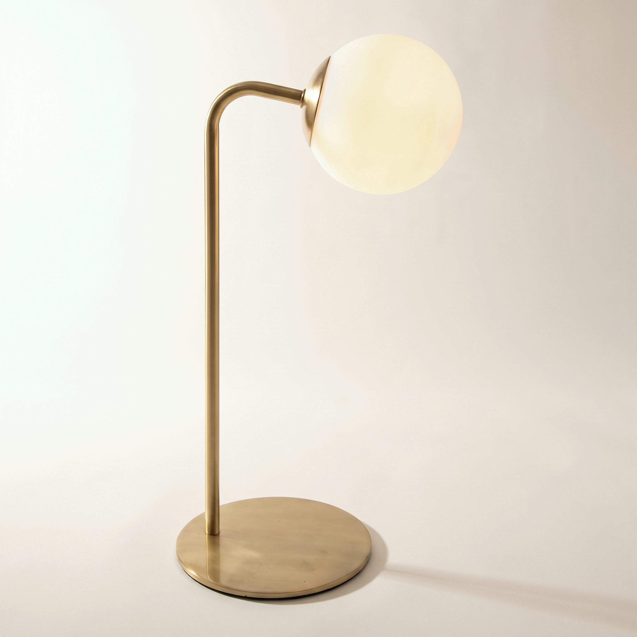 Xtricity "Felix" Table Lamp