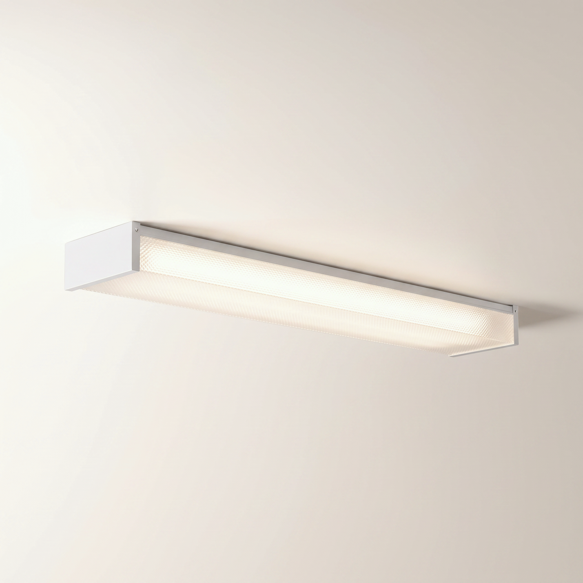 4' LED Wraparound Light — 40W / 3800 Lumens / 5000K