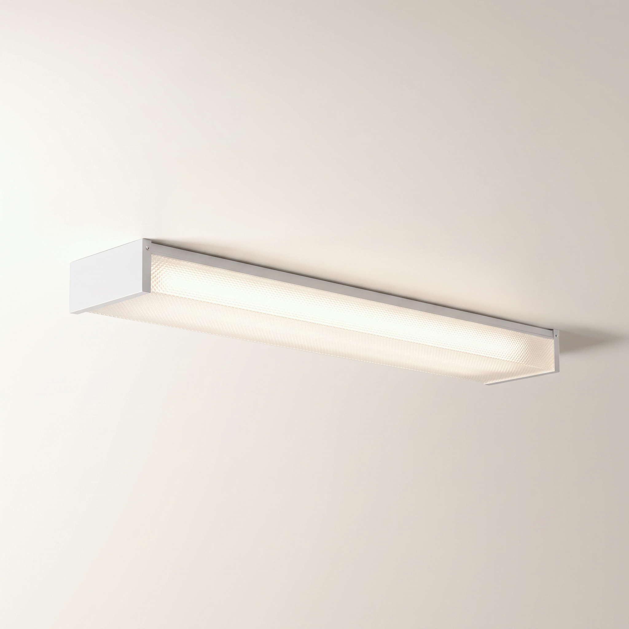 4' LED Wraparound Light — 40W / 3800 Lumens / 5000K
