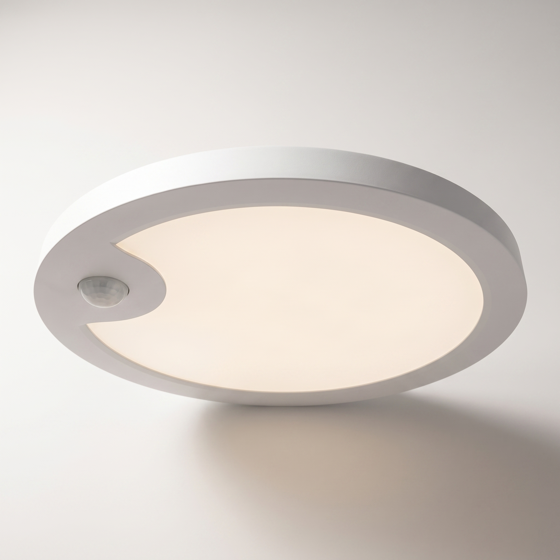 Xtricity 5" LED Closet Ceiling Light with Motion Sensor — 8W / 500 Lumens / 4000K — White