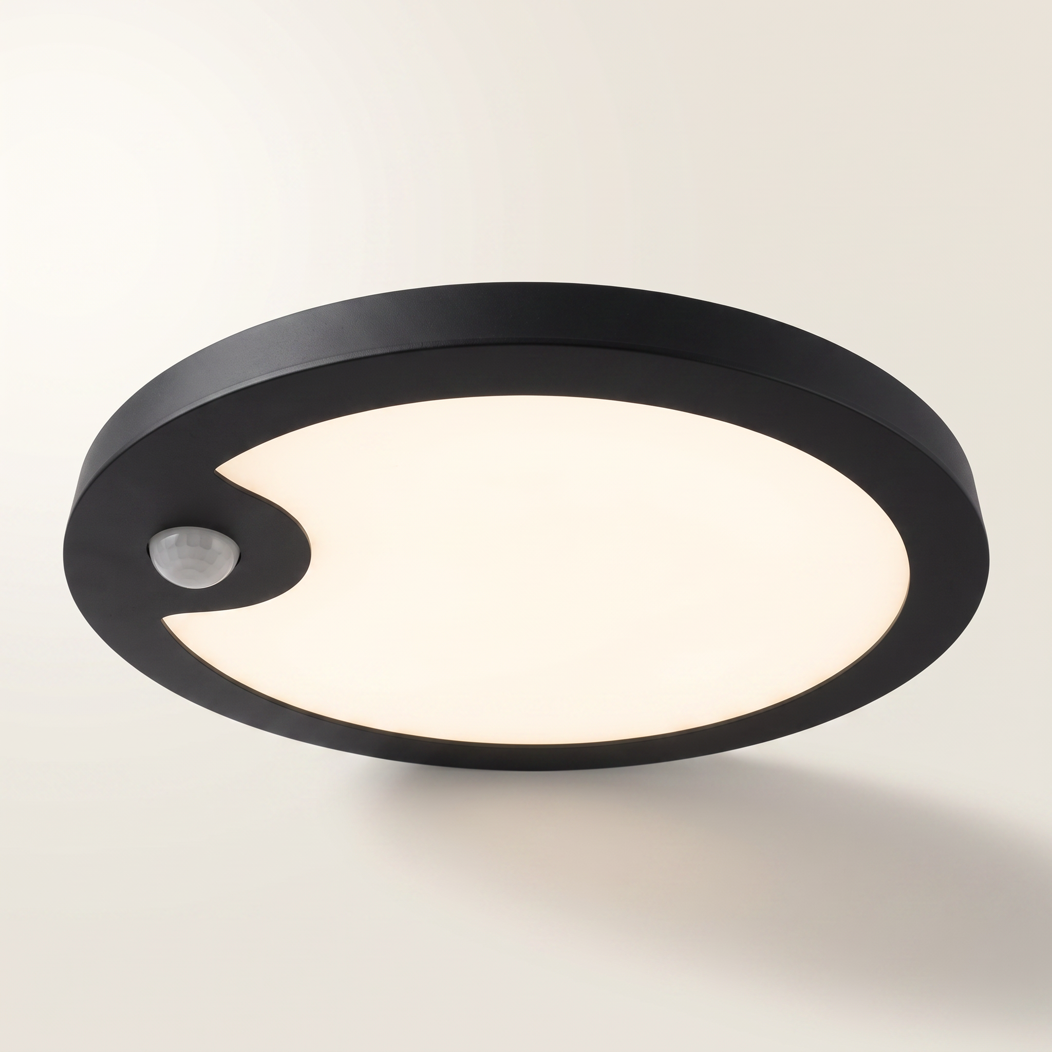 Xtricity 5" LED Closet Ceiling Light with Motion Sensor — 8W / 500 Lumens / 4000K — Black
