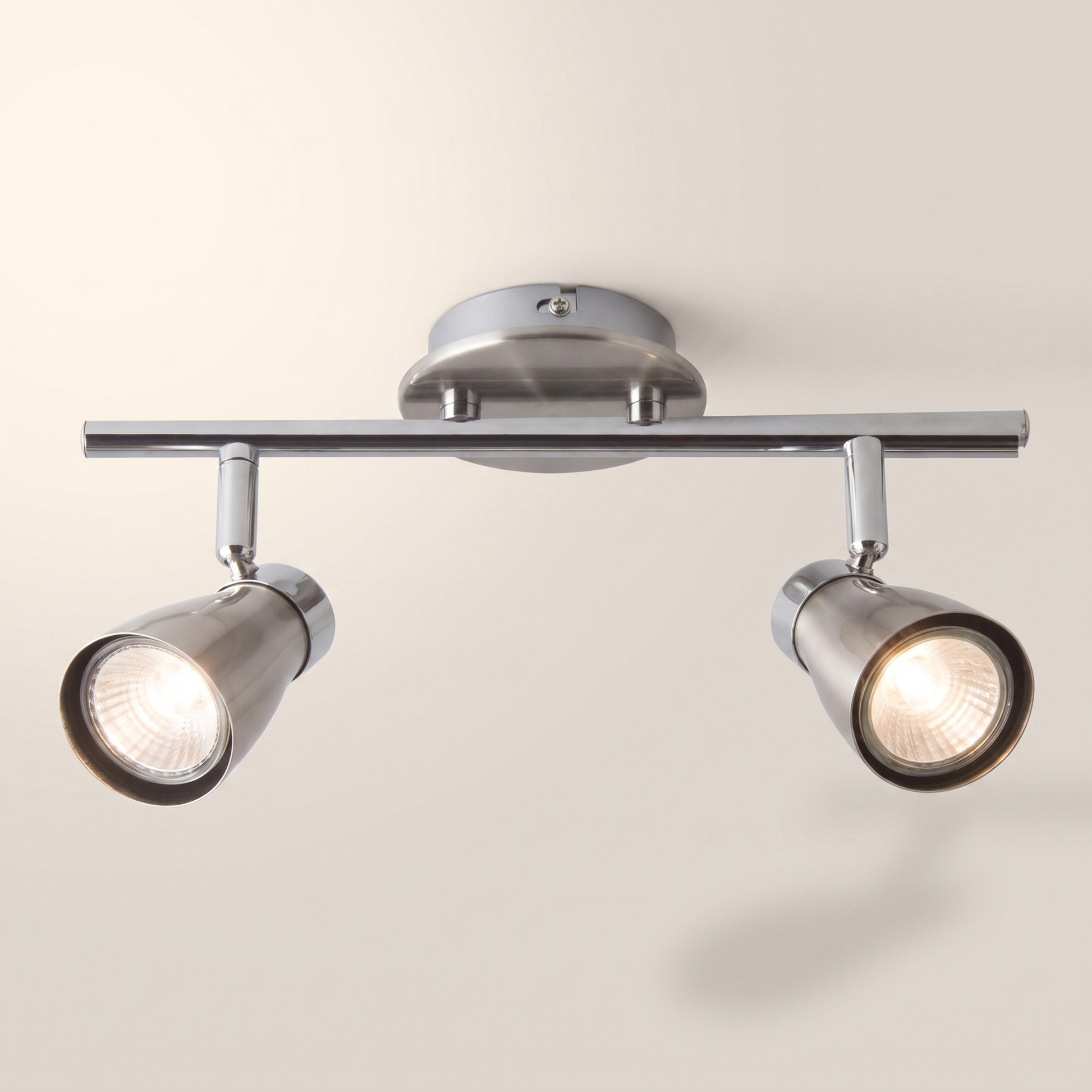 "Yorkshire" 2-Head Track Bar — Nickel & Chrome