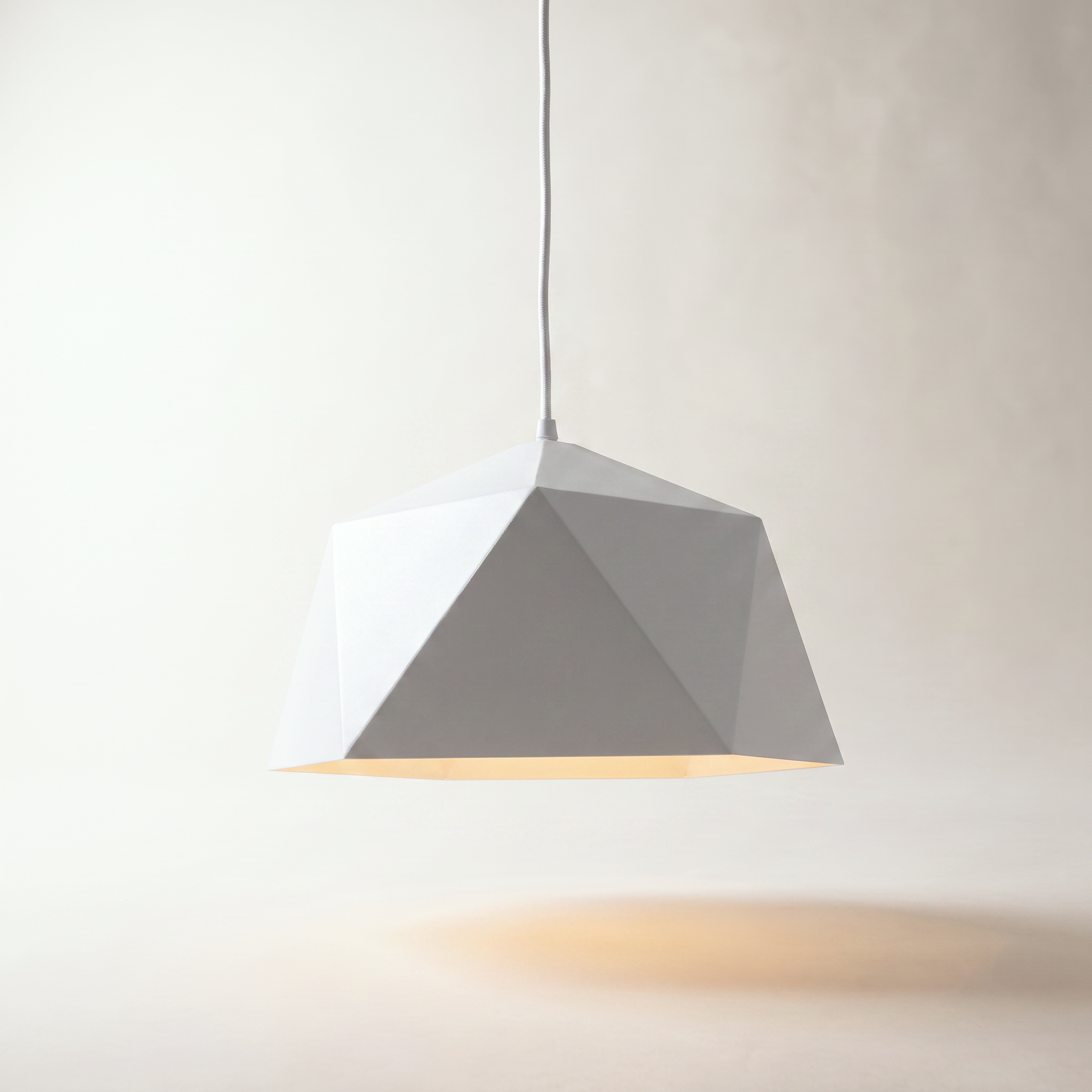 PENDANT FIXTURE WHITE "BEVERLY"