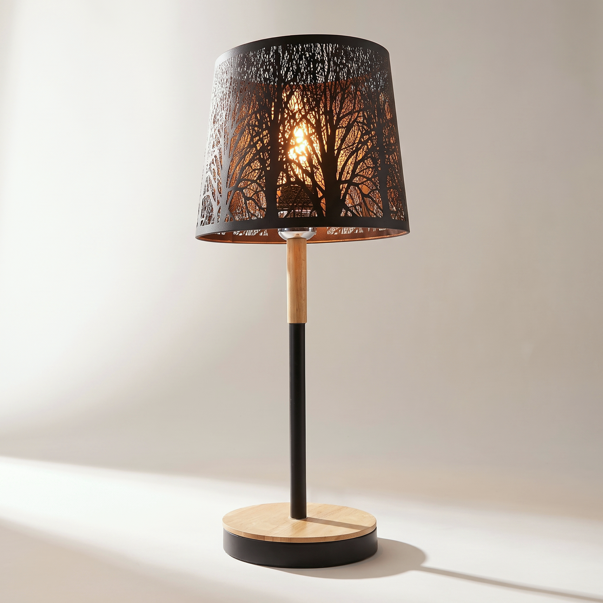 LUNA Table Lamp — Black