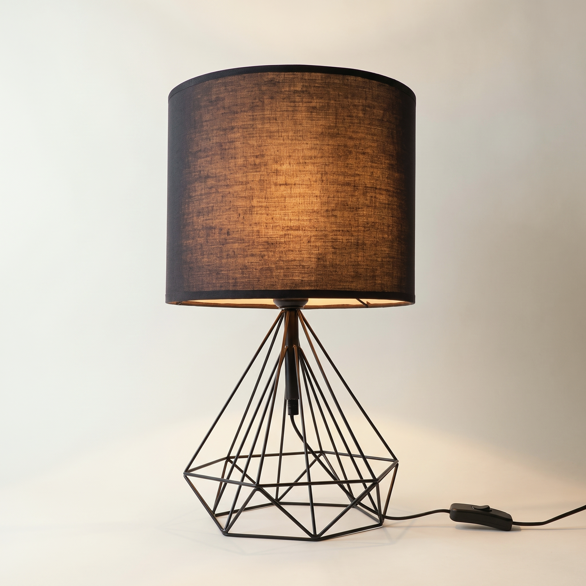 LOFOTEN Table Lamp — Black