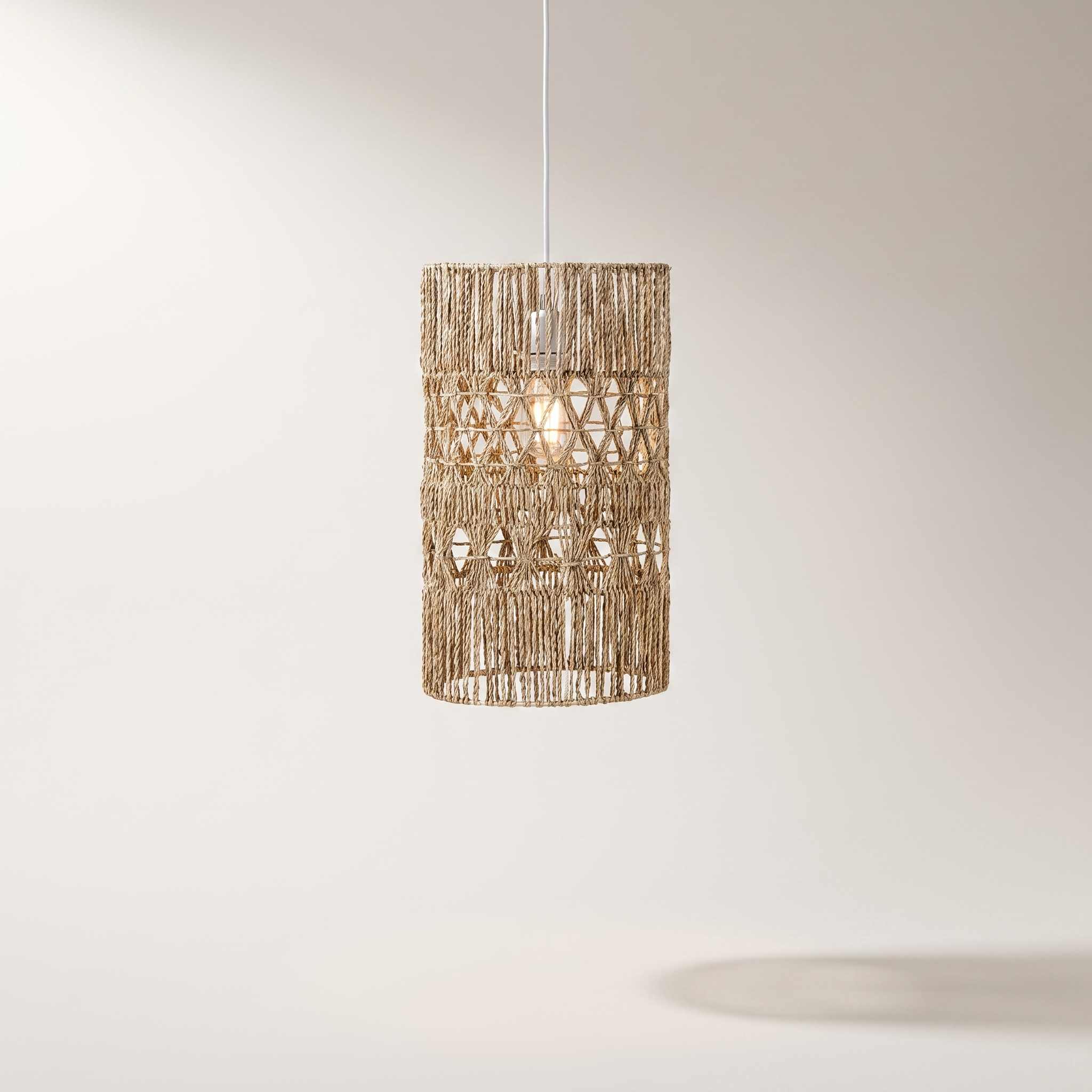 "Kampala" Seagrass Pendant Fixture — Natural, 25 x 45 cm