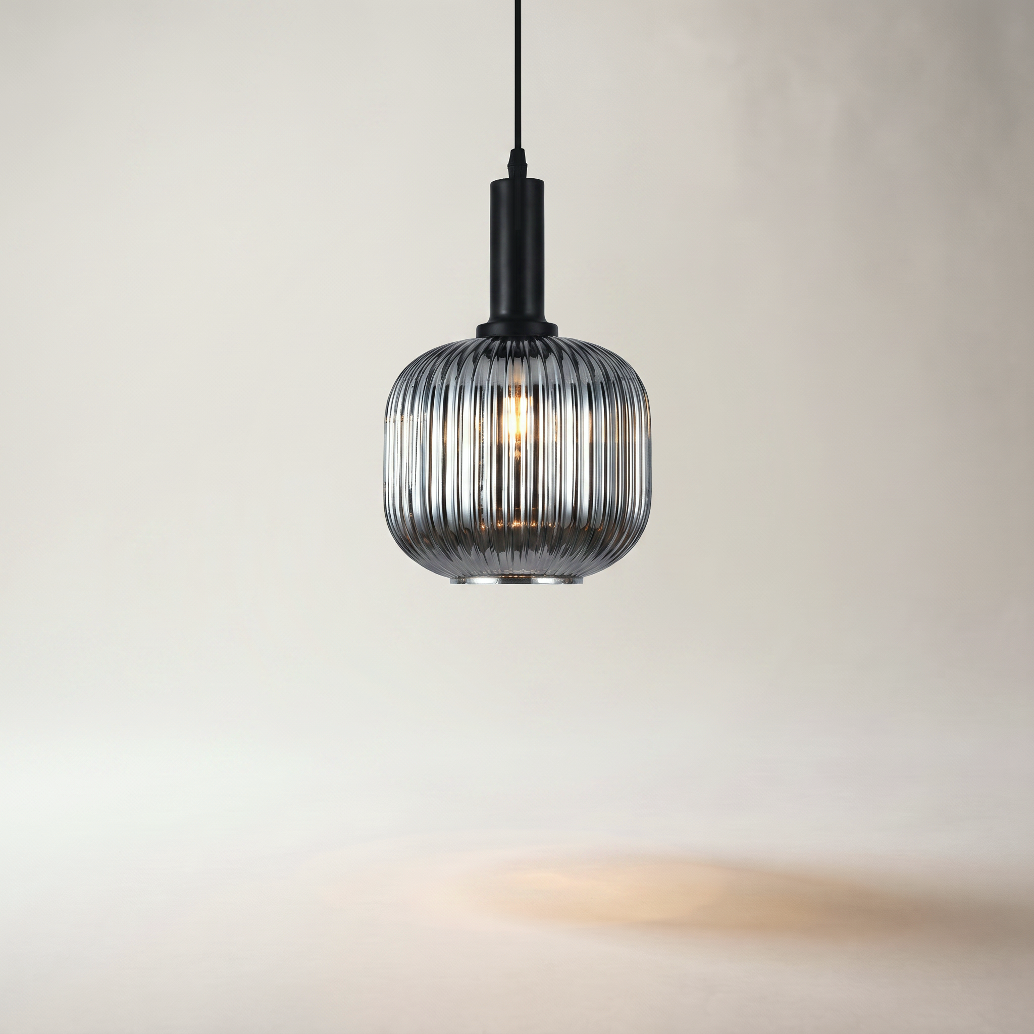 "Steinway" 1-Light Pendant — Smoke Black, Steel & Glass (20 cm)