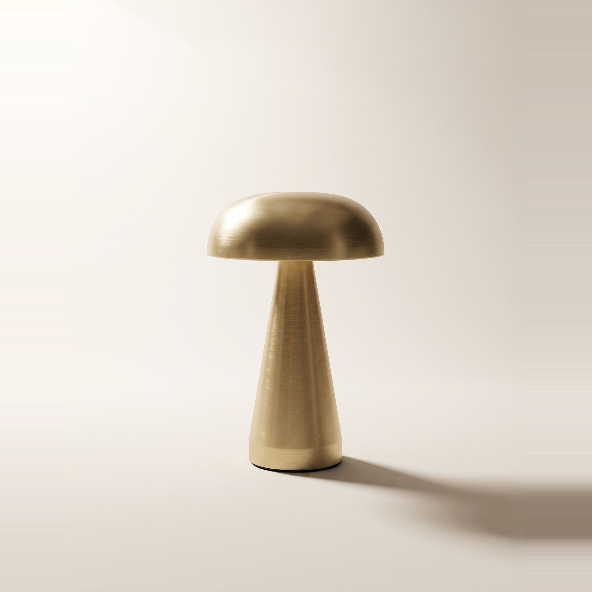 Lampe de table tactile DEL rechargeable USB Cremini — Sans fil, à intensité variable, 3 couleurs, or
