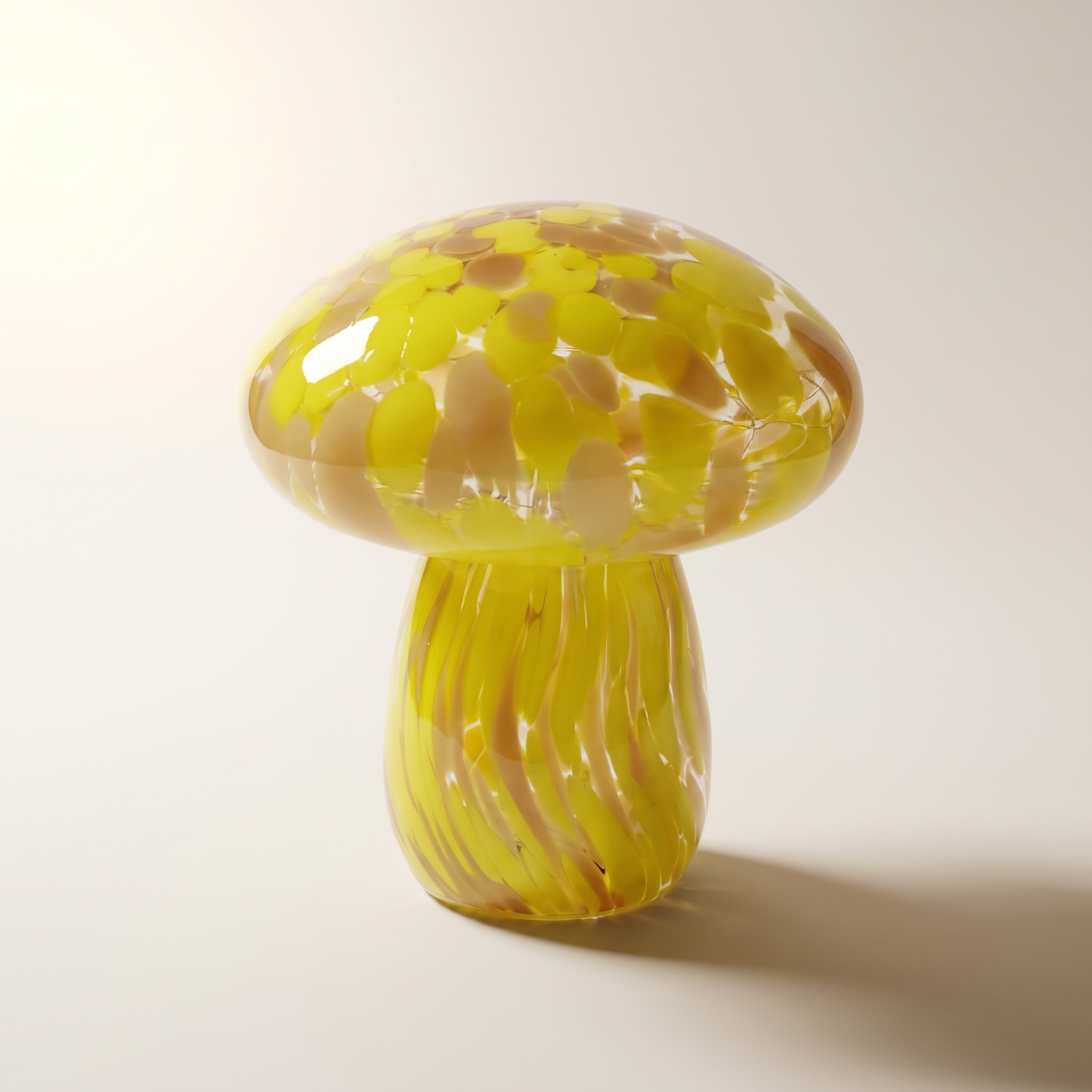 Lampe de table champignon jaune en verre