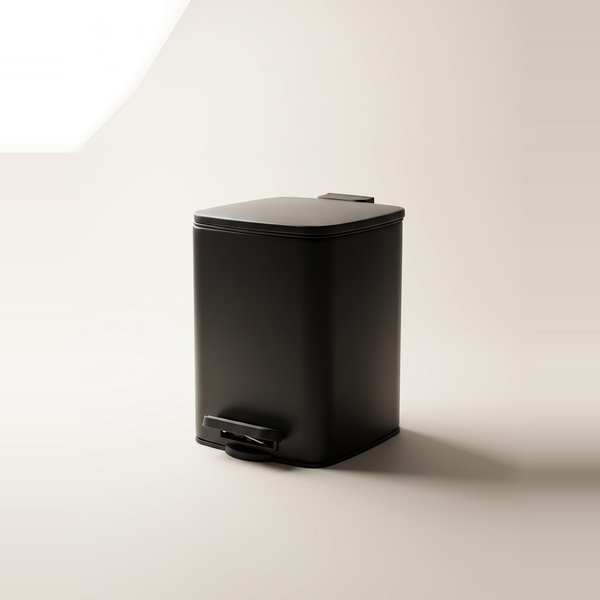 Poubelle à pédale 6L avec fermeture douce – Noir mat
