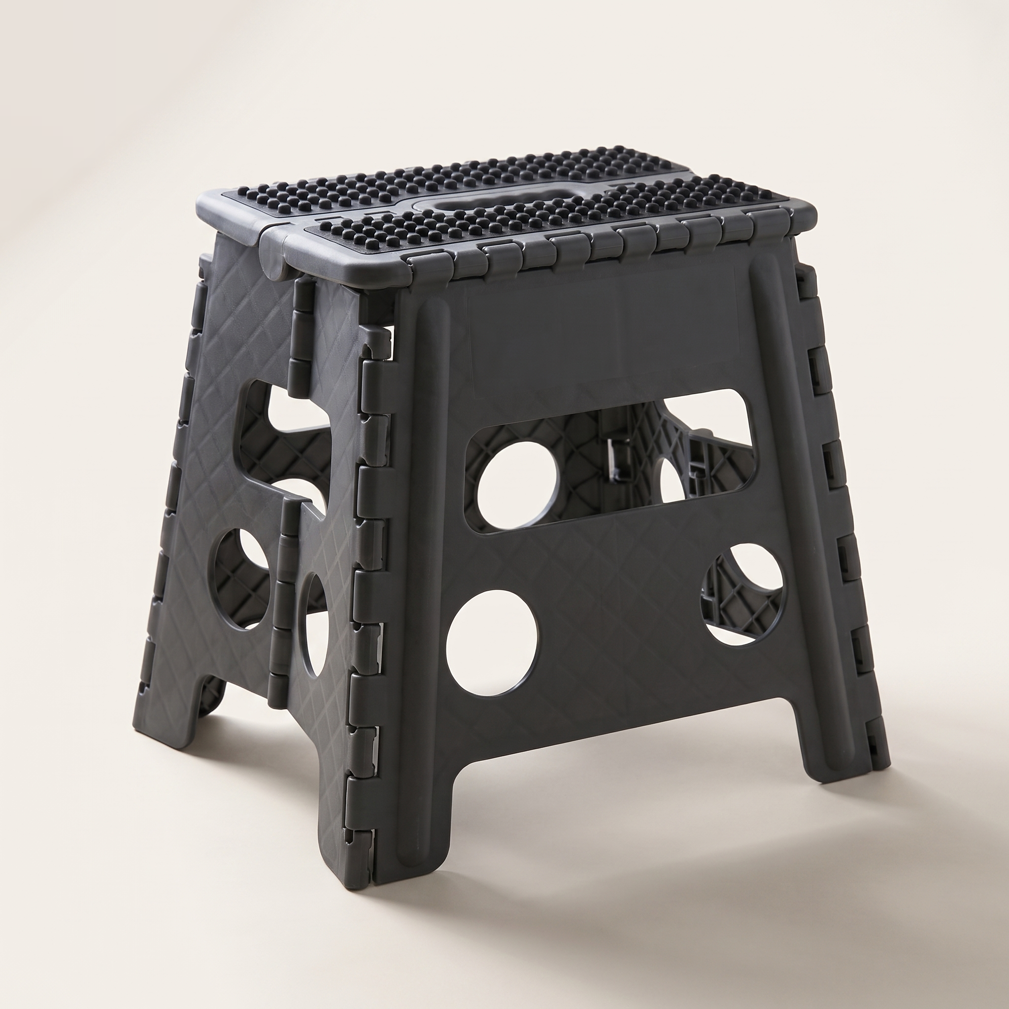 Tabouret pliant antidérapant de 23 cm - Noir