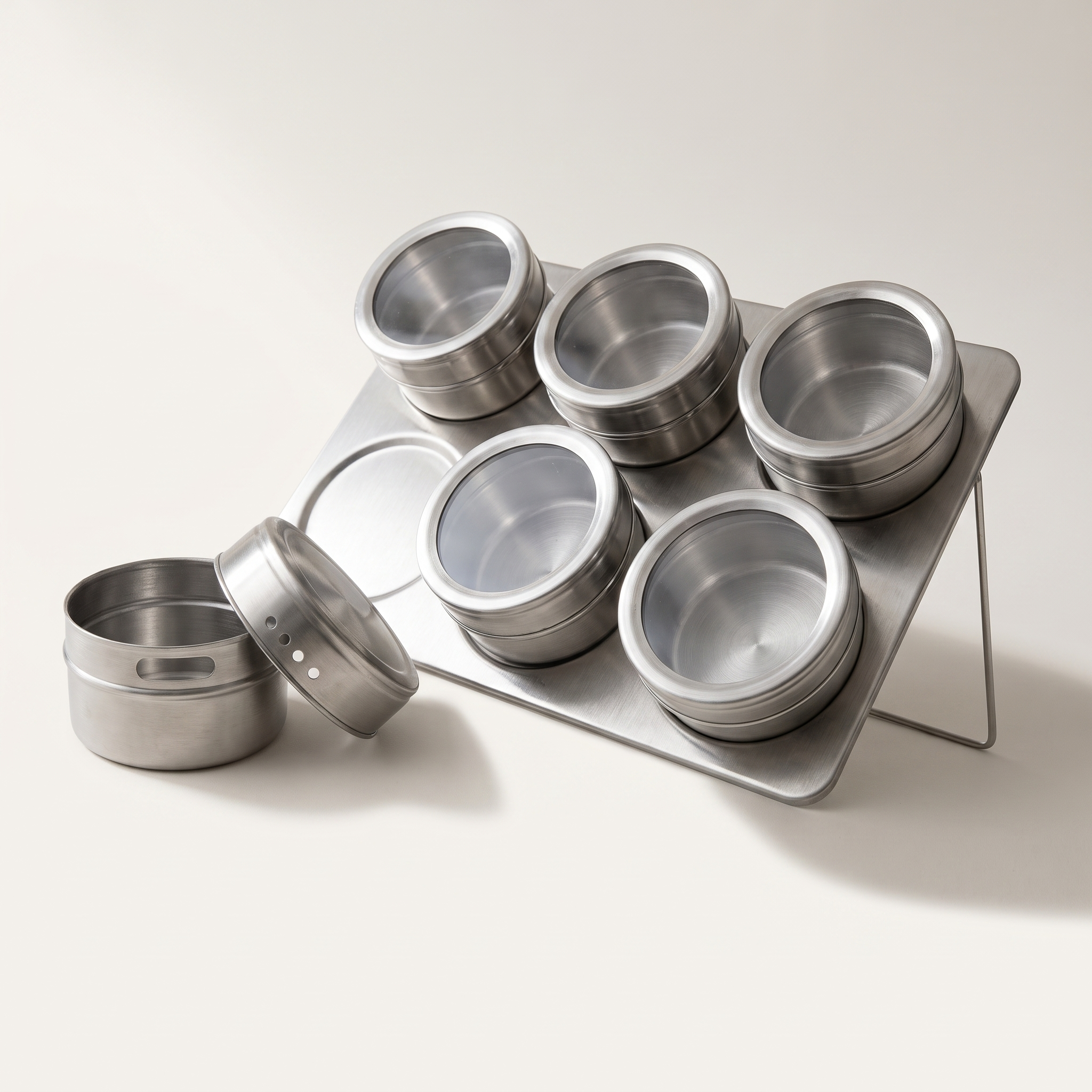 Ensemble de 6 pots à épices magnétiques avec plateau en métal