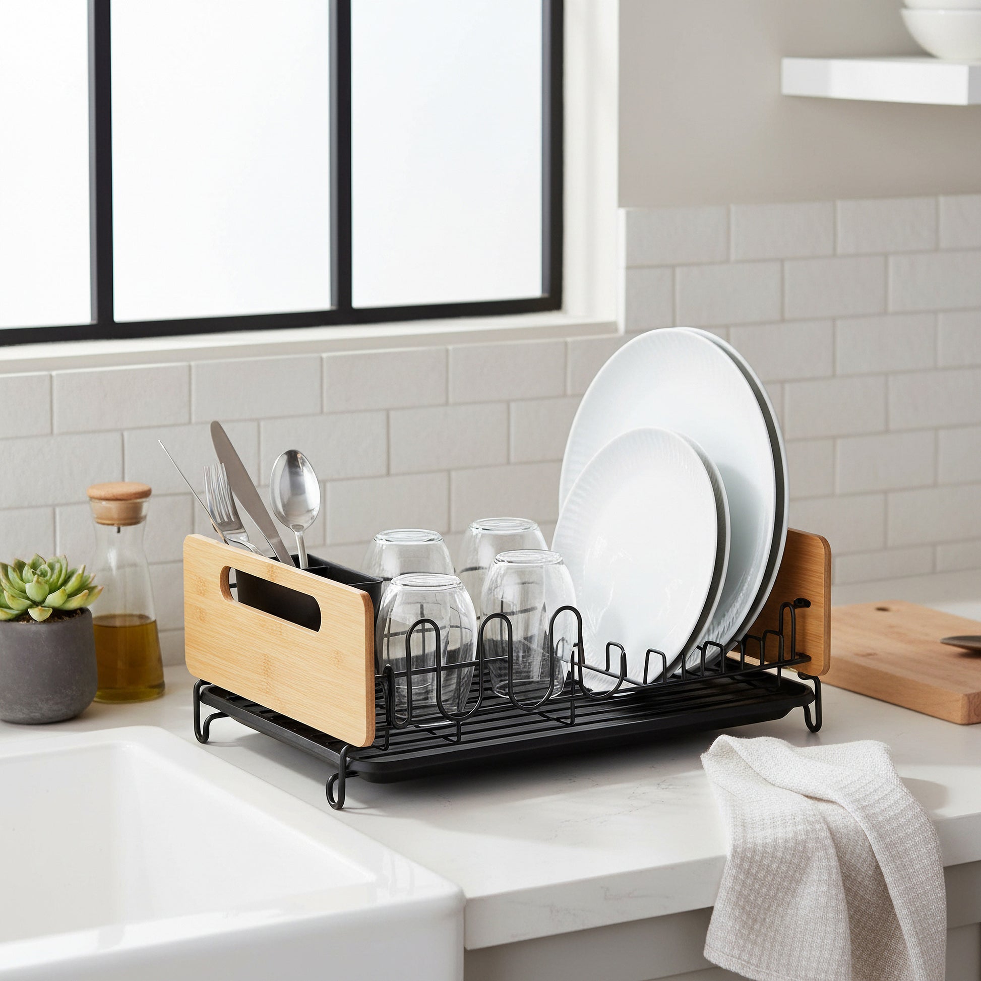 Dish Drying Rack with Cutlery Holder, Tray & Wine Glass Holder