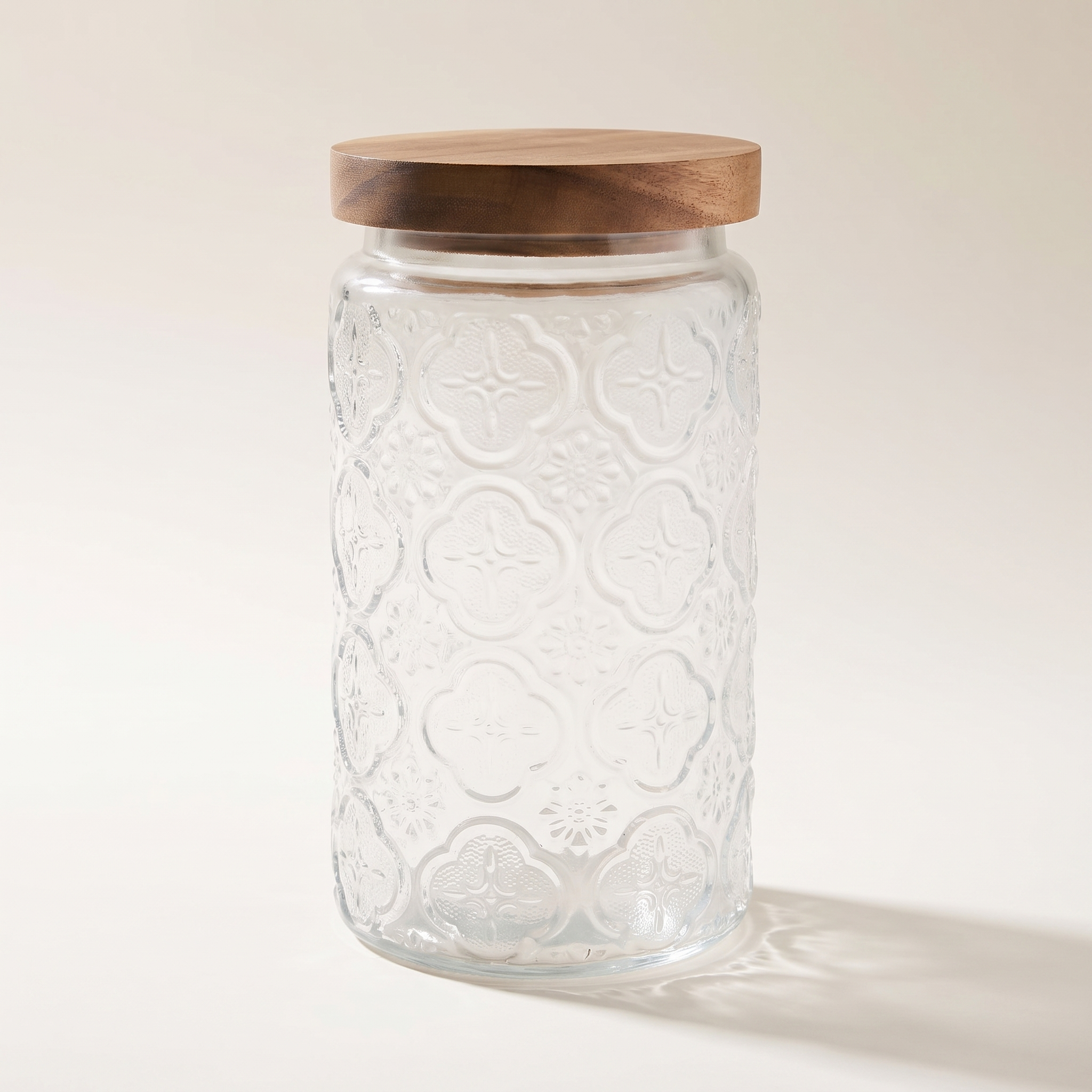 Pot en verre gaufré 1 L avec couvercle en bois d'acacia à clipser