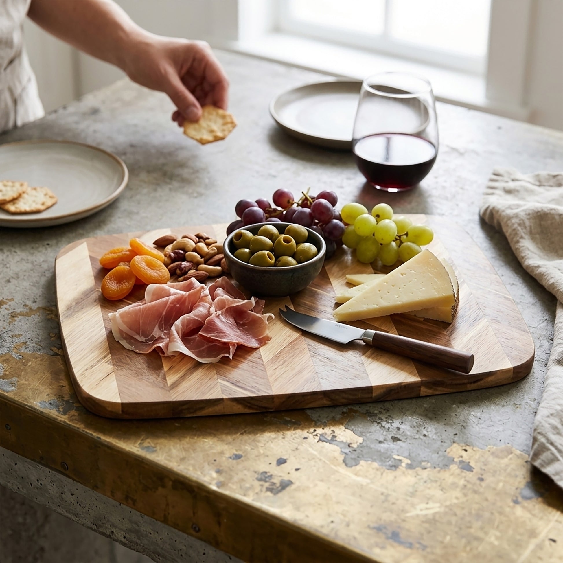 Acacia 3 in 1 Large Wood Cutting, Carving & Serving Board with "W" Design — 48 x 33 cm