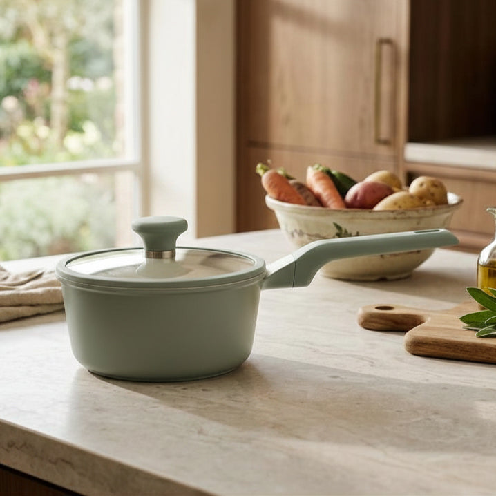 Die-Cast Aluminum Nonstick Saucepan with Glass Lid — 18 cm