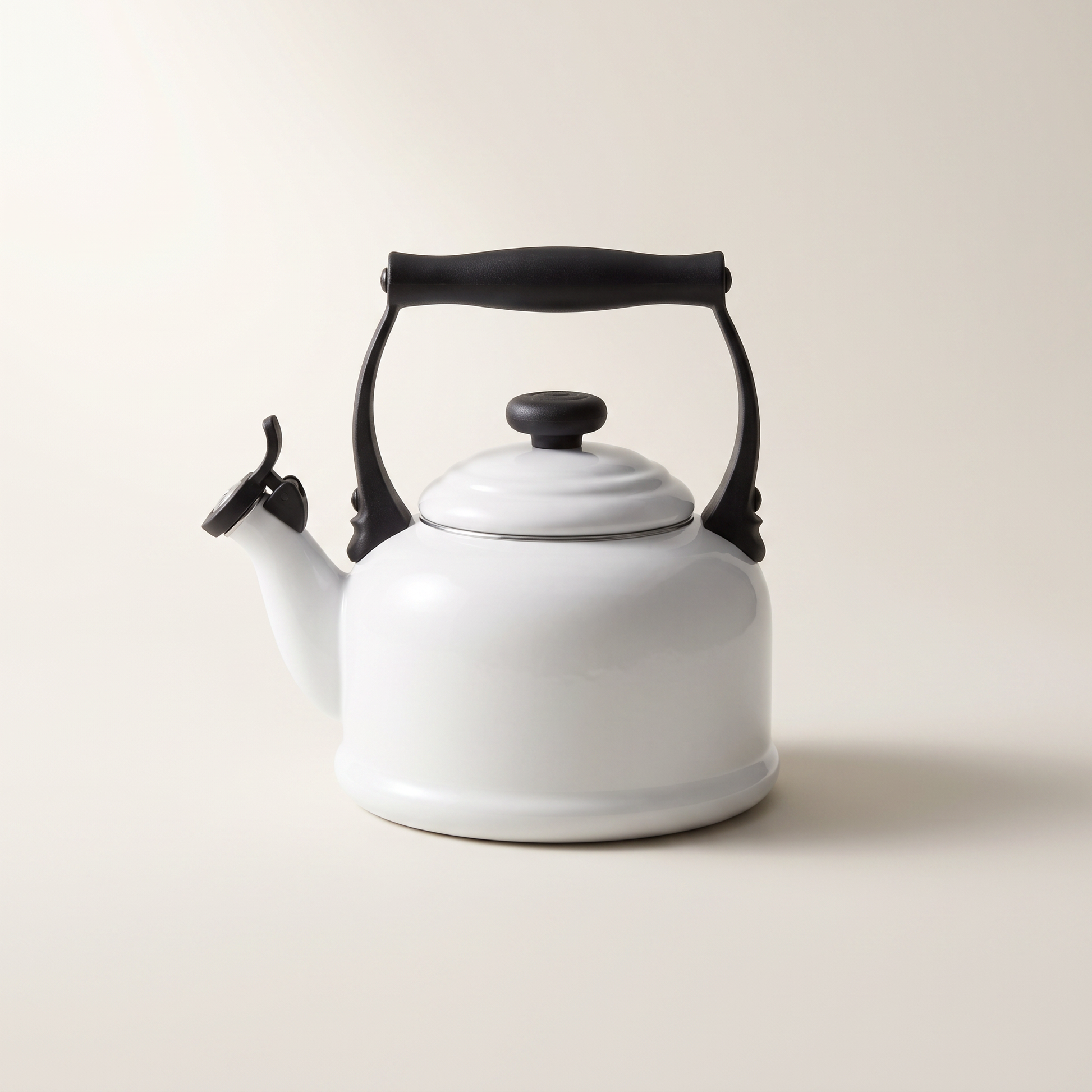 Enameled Carbon Steel Whistling Kettle — White, 2.5 L