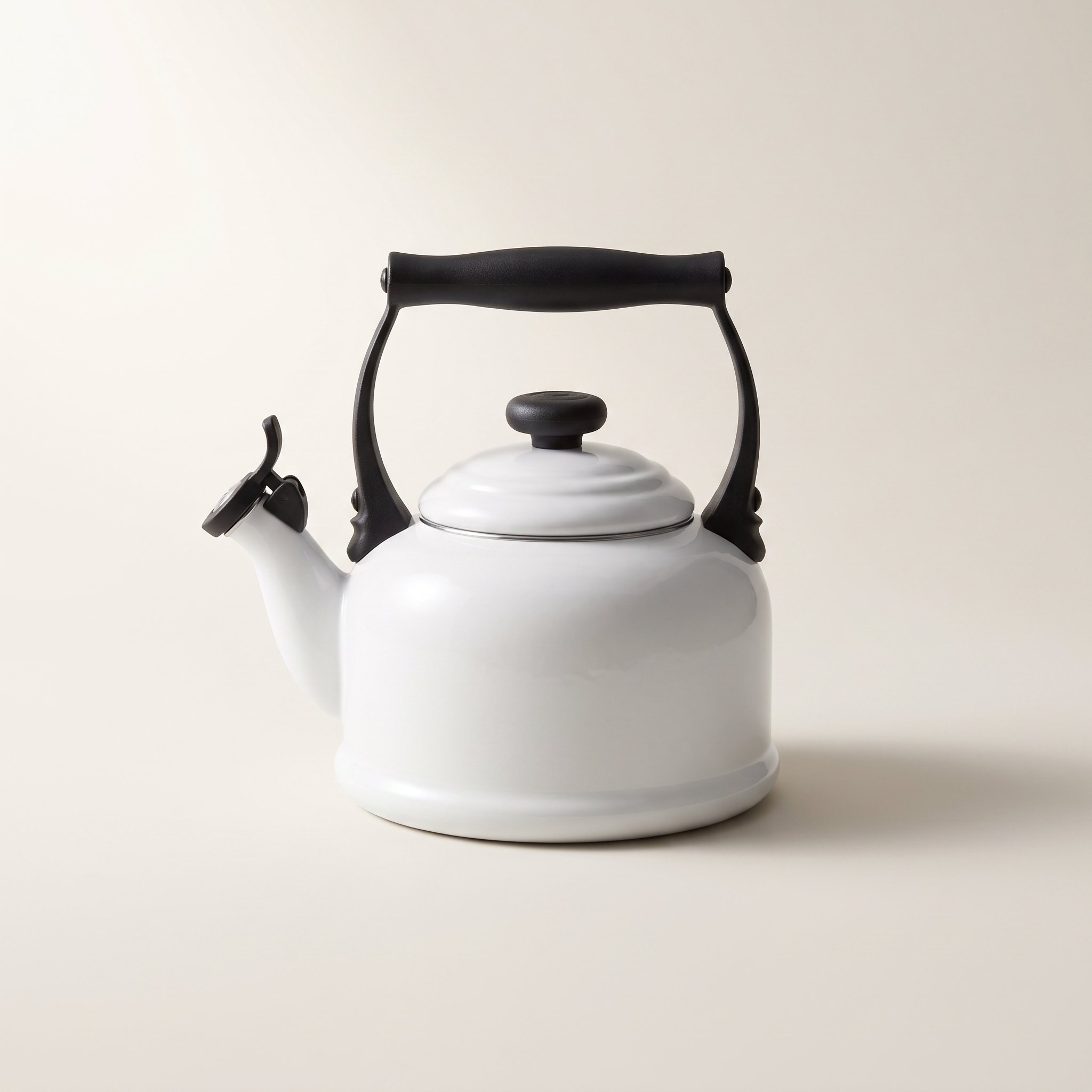 Enameled Carbon Steel Whistling Kettle — White, 2.5 L