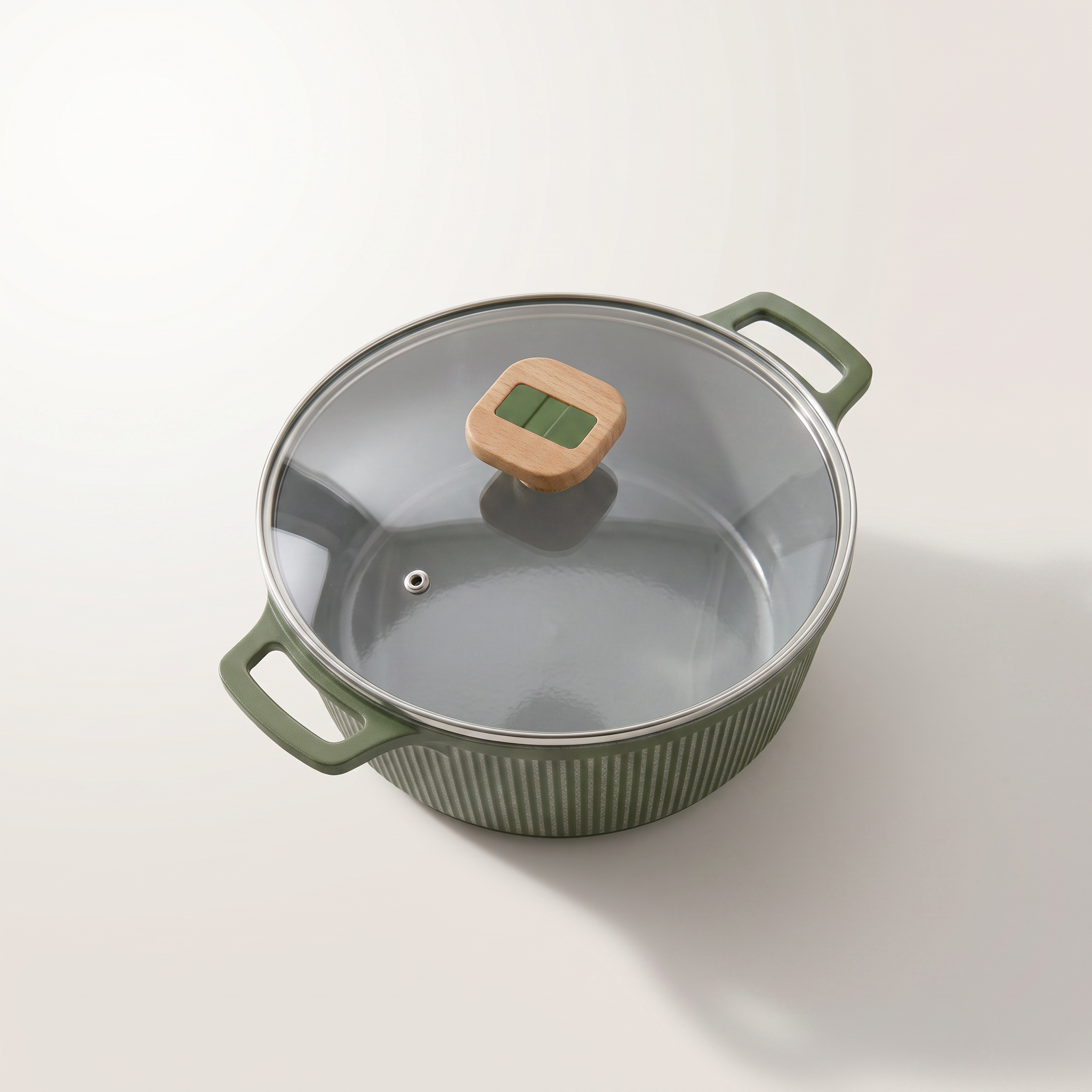 Cocotte en céramique cannelée moulée sous pression avec couvercle en verre, 24 cm (4,0 L)