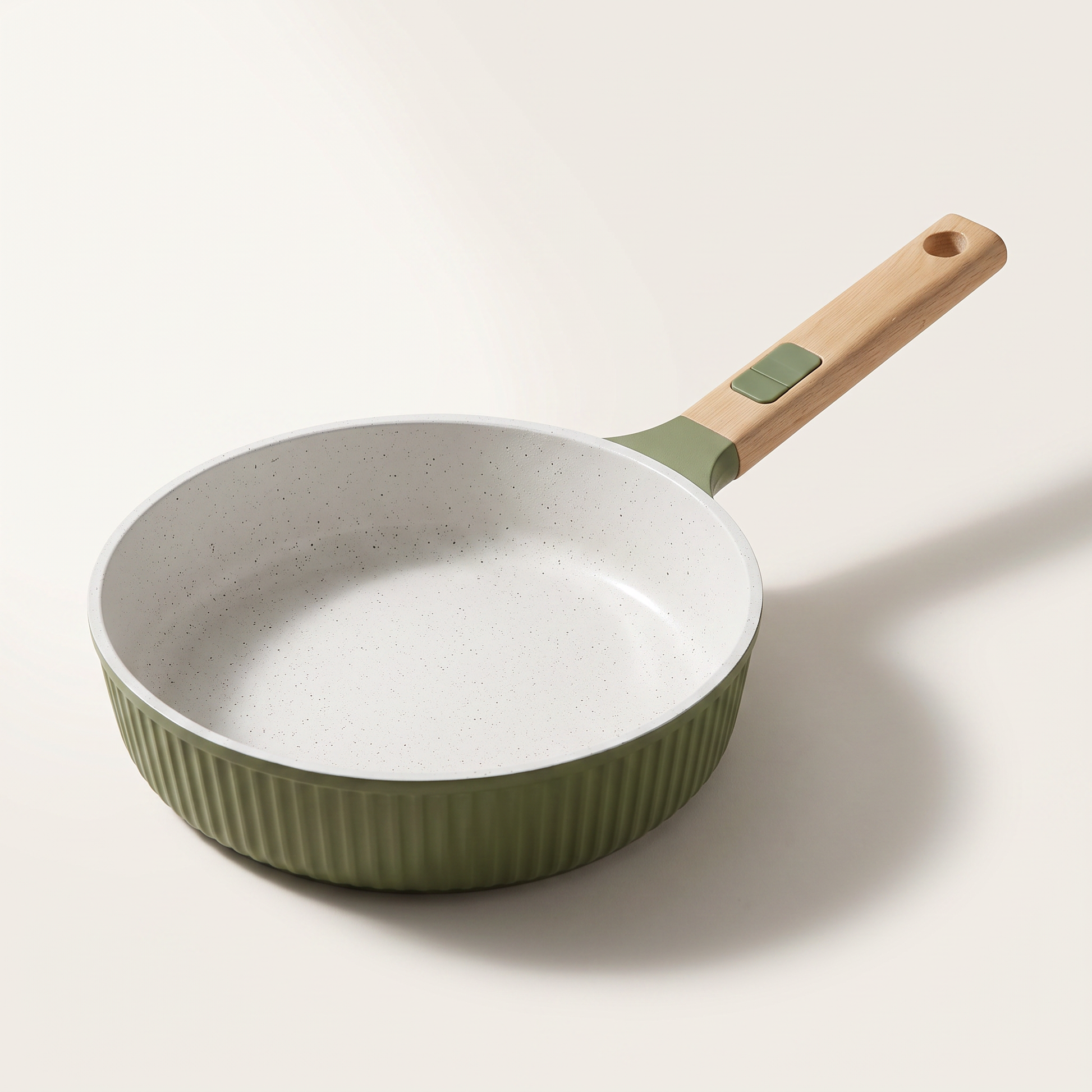 Inspiration Italia Die-Cast Fluted Ceramic Open Fry Pan, 24 cm