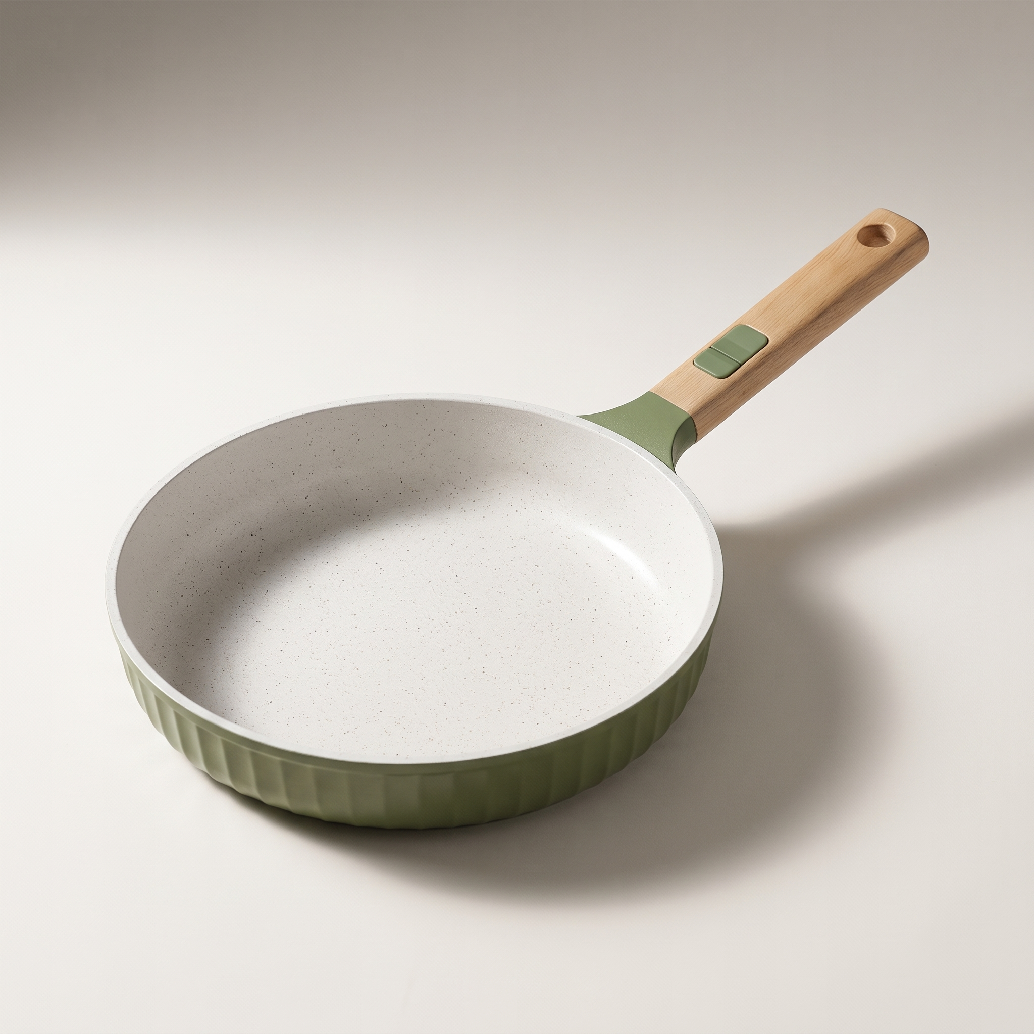 Inspiration Italia Die-Cast Fluted Ceramic Open Fry Pan, 28 cm