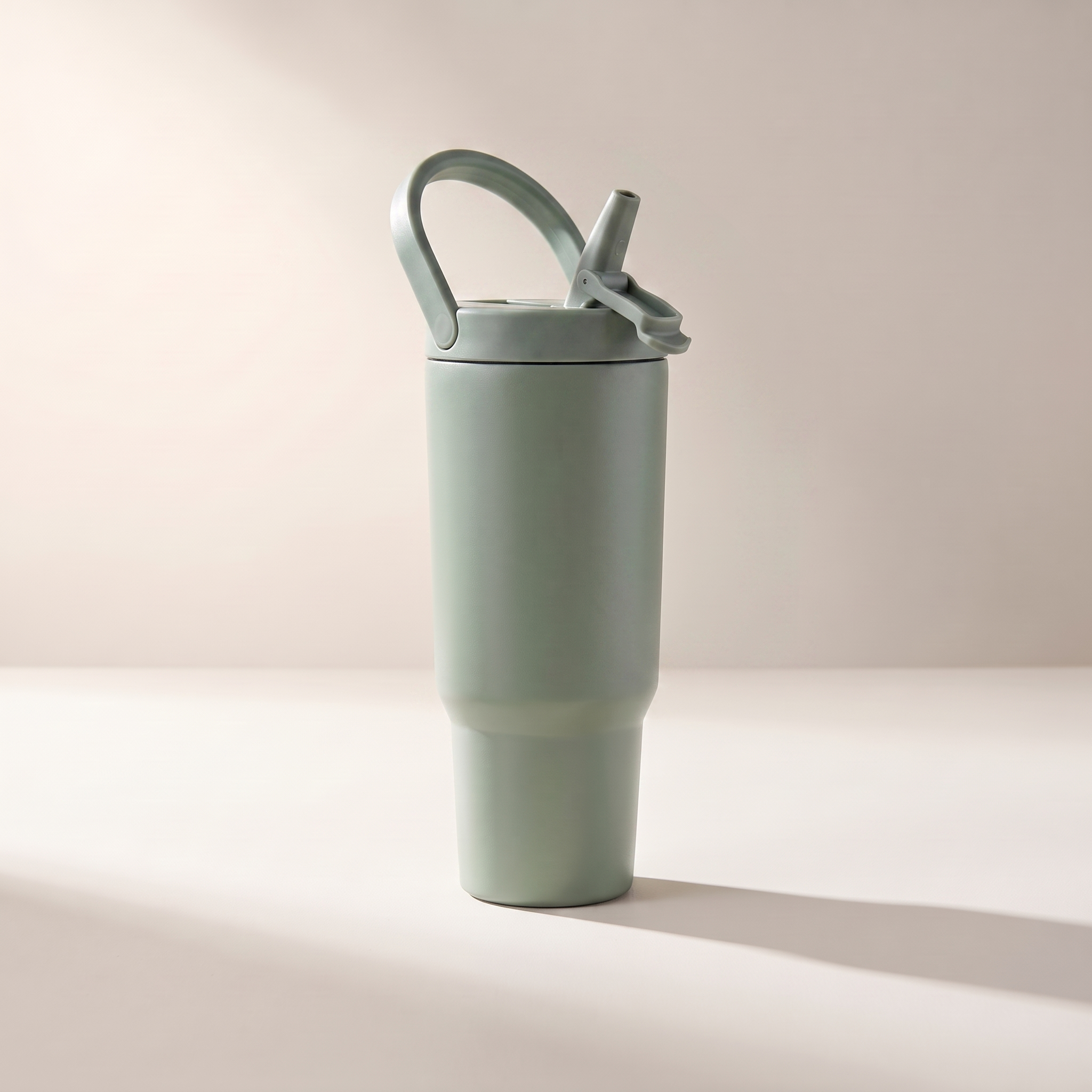 32oz Double-Wall Stainless Steel Flip Straw Tumbler - Sage Green