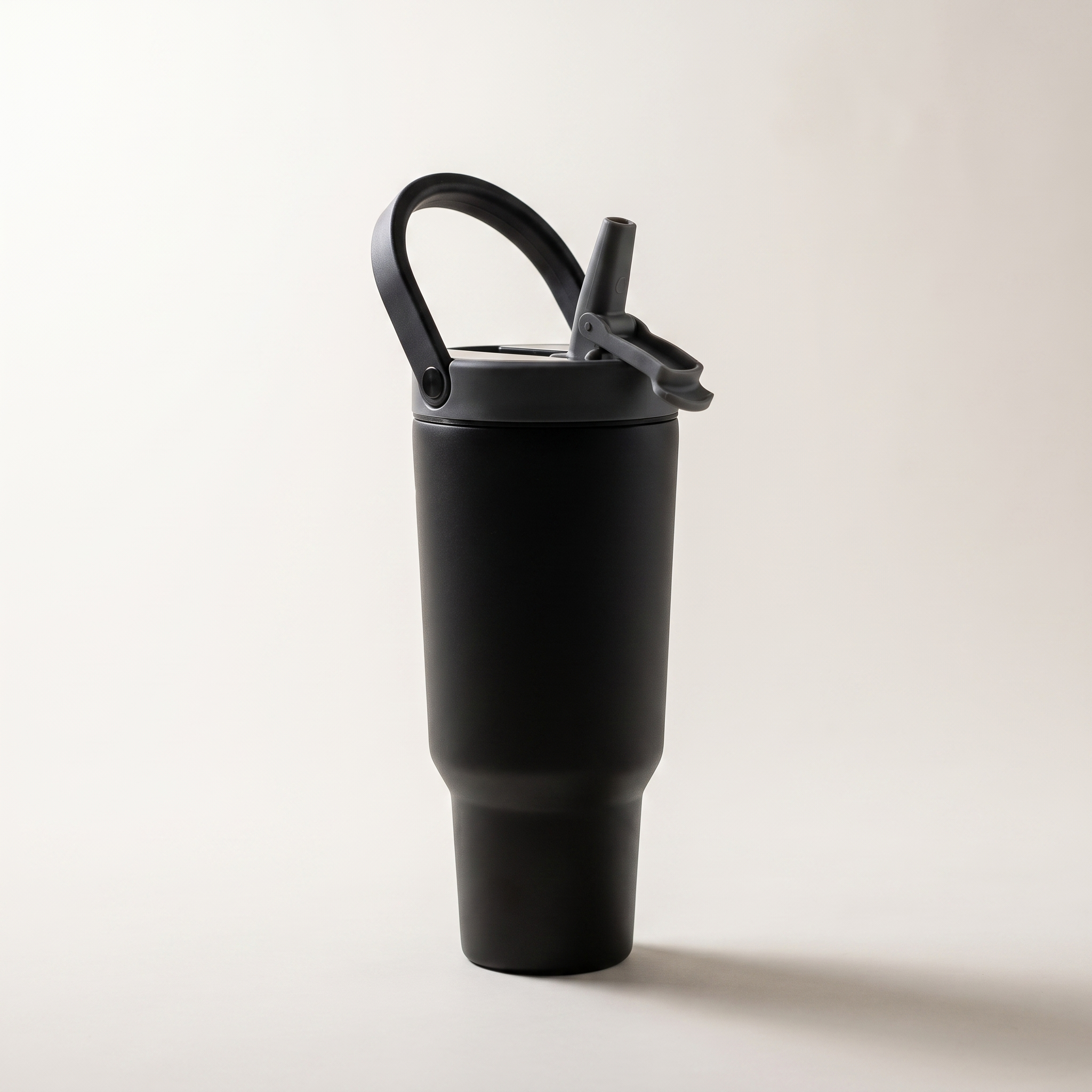 32oz Double-Wall Stainless Steel Flip Straw Tumbler - Black
