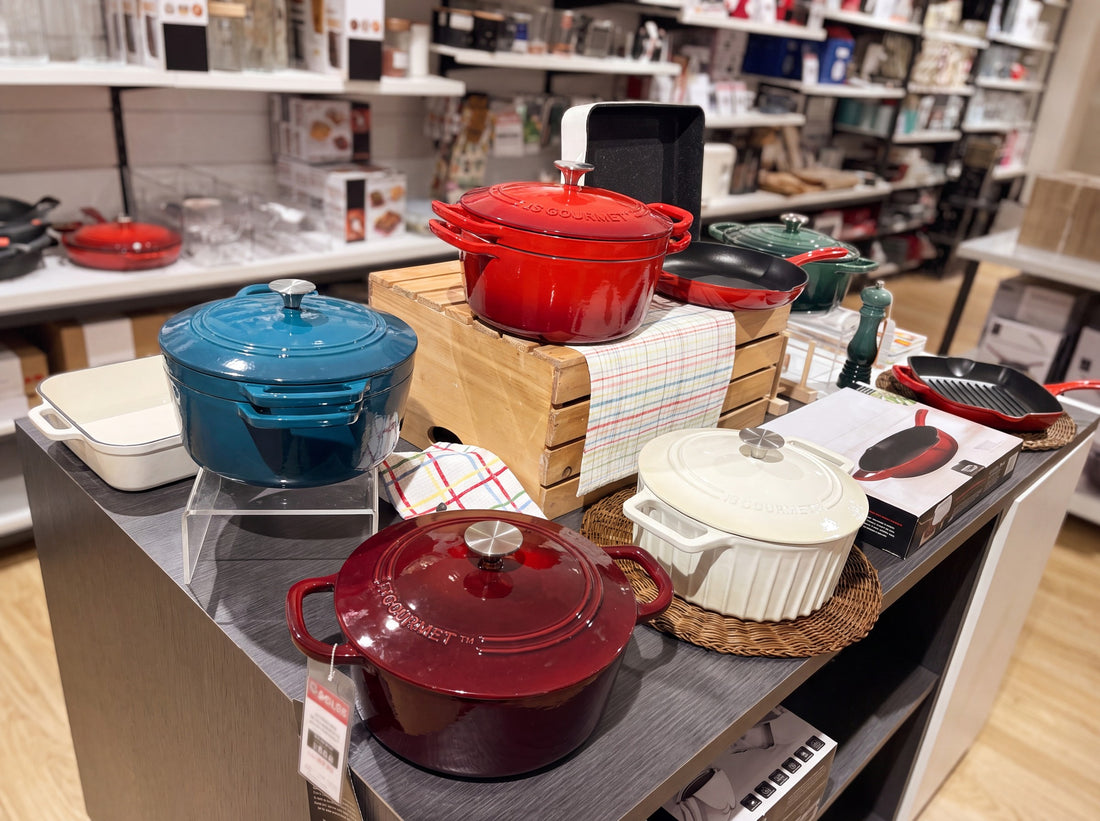 JS Gourmet Inspiration Italia cast iron table display in store