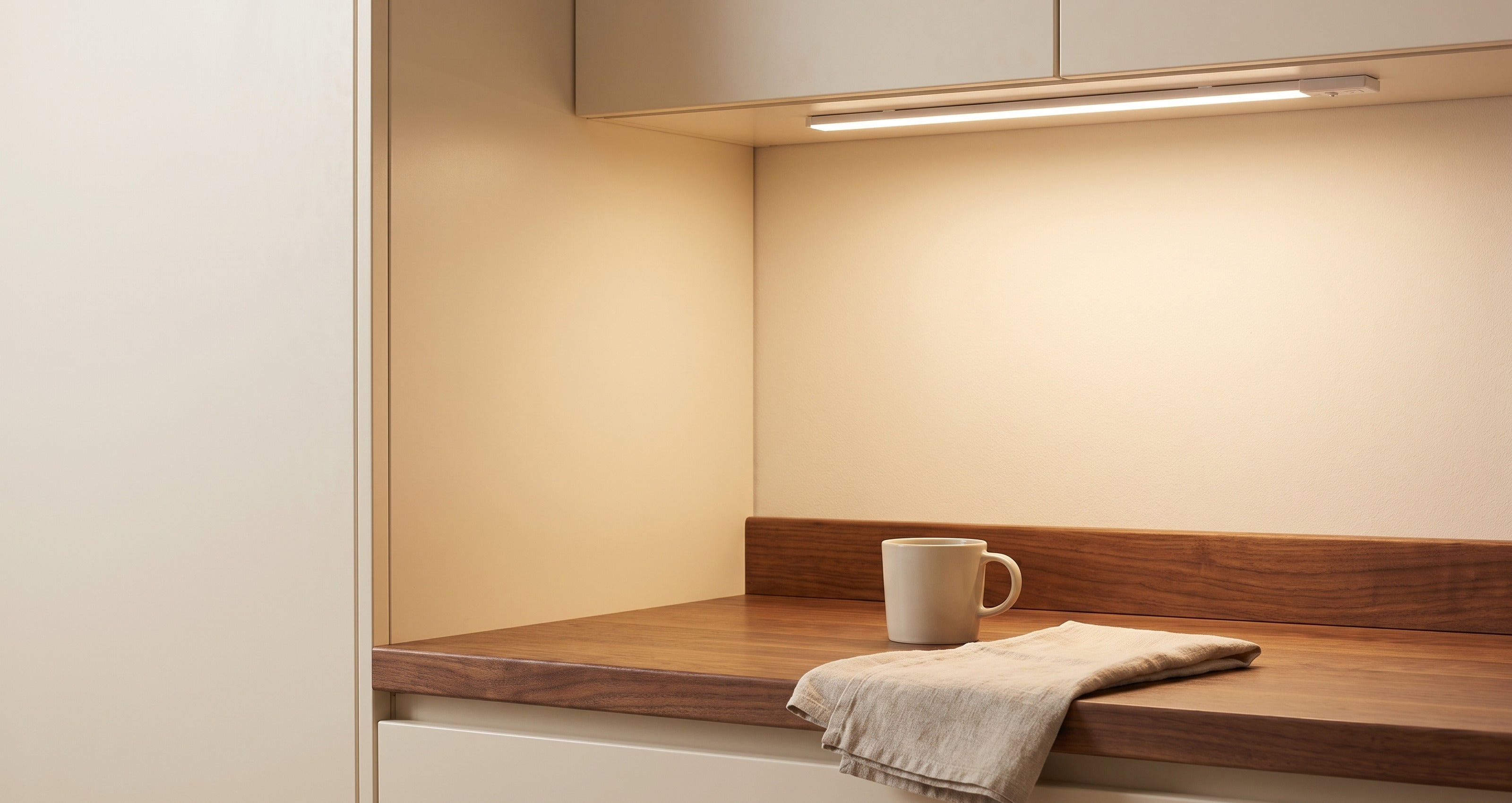 Under-Cabinet Light banner